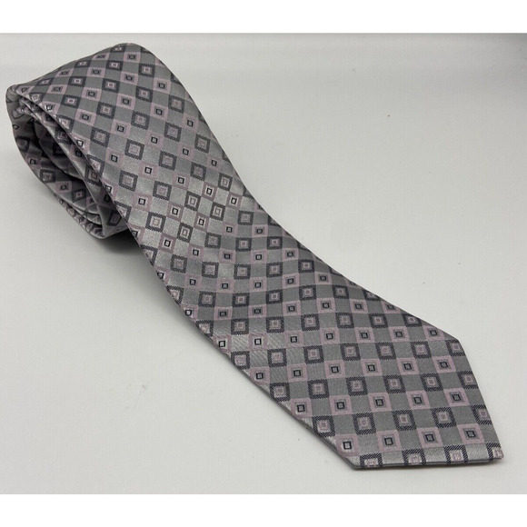 NWT‎ Van Heusen Tie Mens Campari Square 100% Silk Silver Lilac Geometric Design - Picture 1 of 6